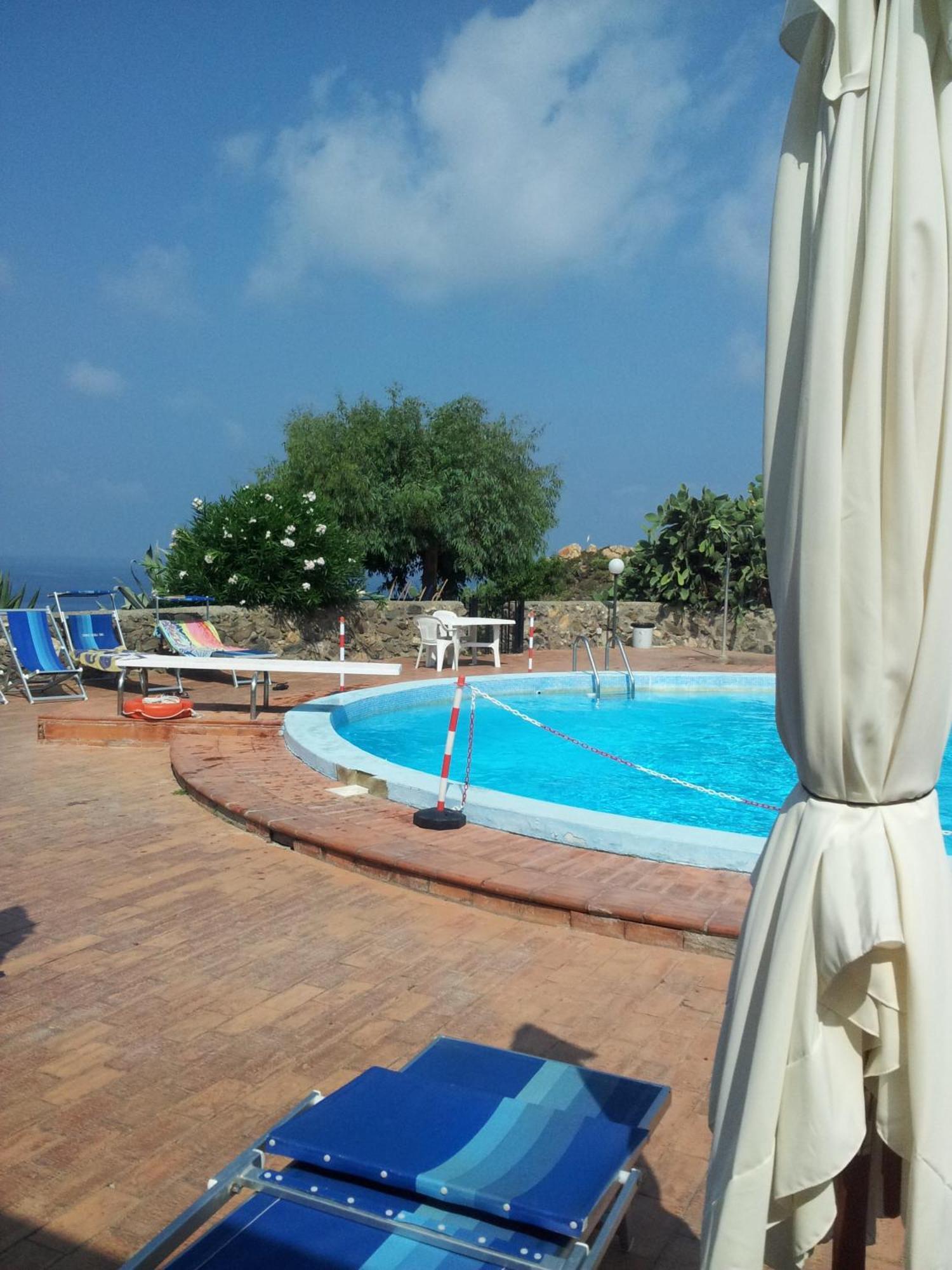 Gli Appartamenti Degli Dei Milazzo Exterior photo